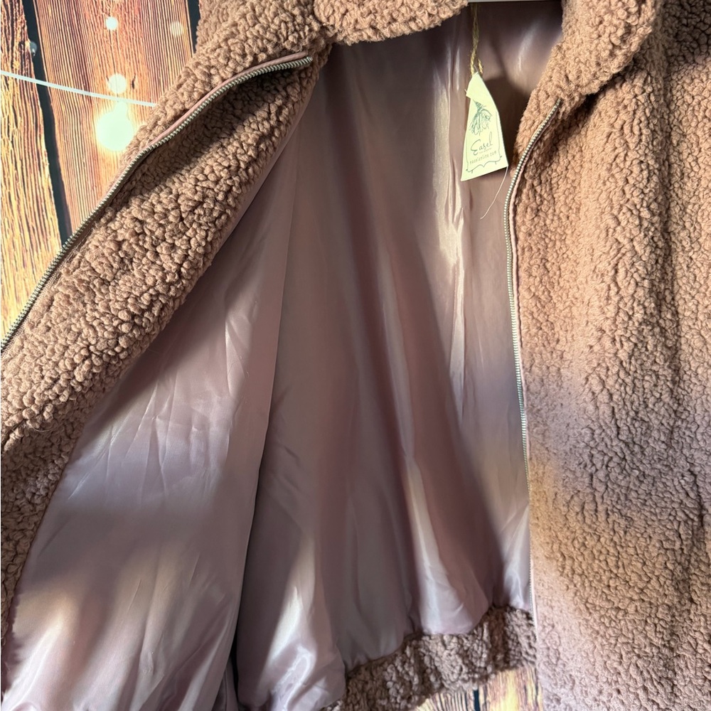 Easel Liz & Lottie Bella Teddy Coat in Red Bean Soft Sherpa Jacket NWT - Picture 6 of 6